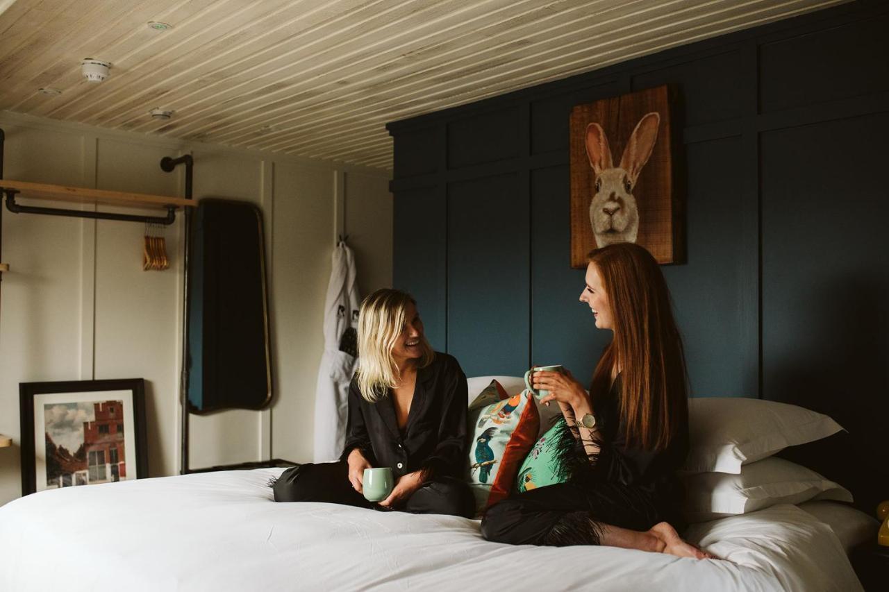 The Rabbit Hotel & Retreat テンプルパトリック エクステリア 写真