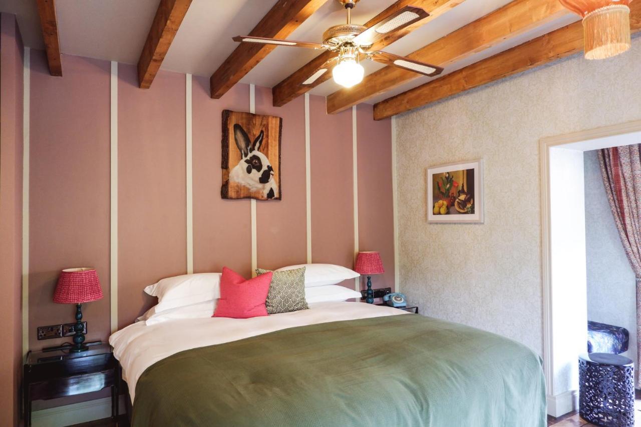 The Rabbit Hotel & Retreat テンプルパトリック エクステリア 写真