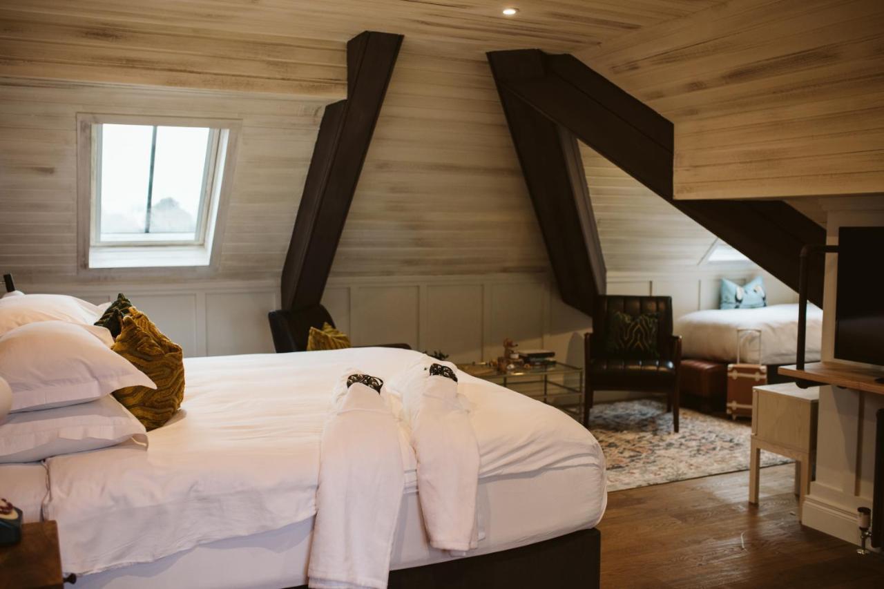 The Rabbit Hotel & Retreat テンプルパトリック エクステリア 写真