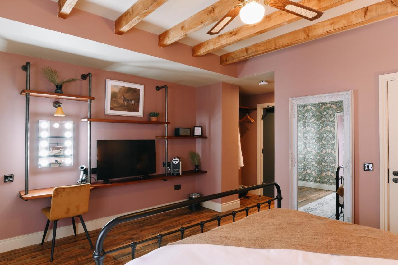 The Rabbit Hotel & Retreat テンプルパトリック エクステリア 写真