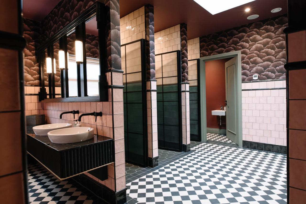 The Rabbit Hotel & Retreat テンプルパトリック エクステリア 写真