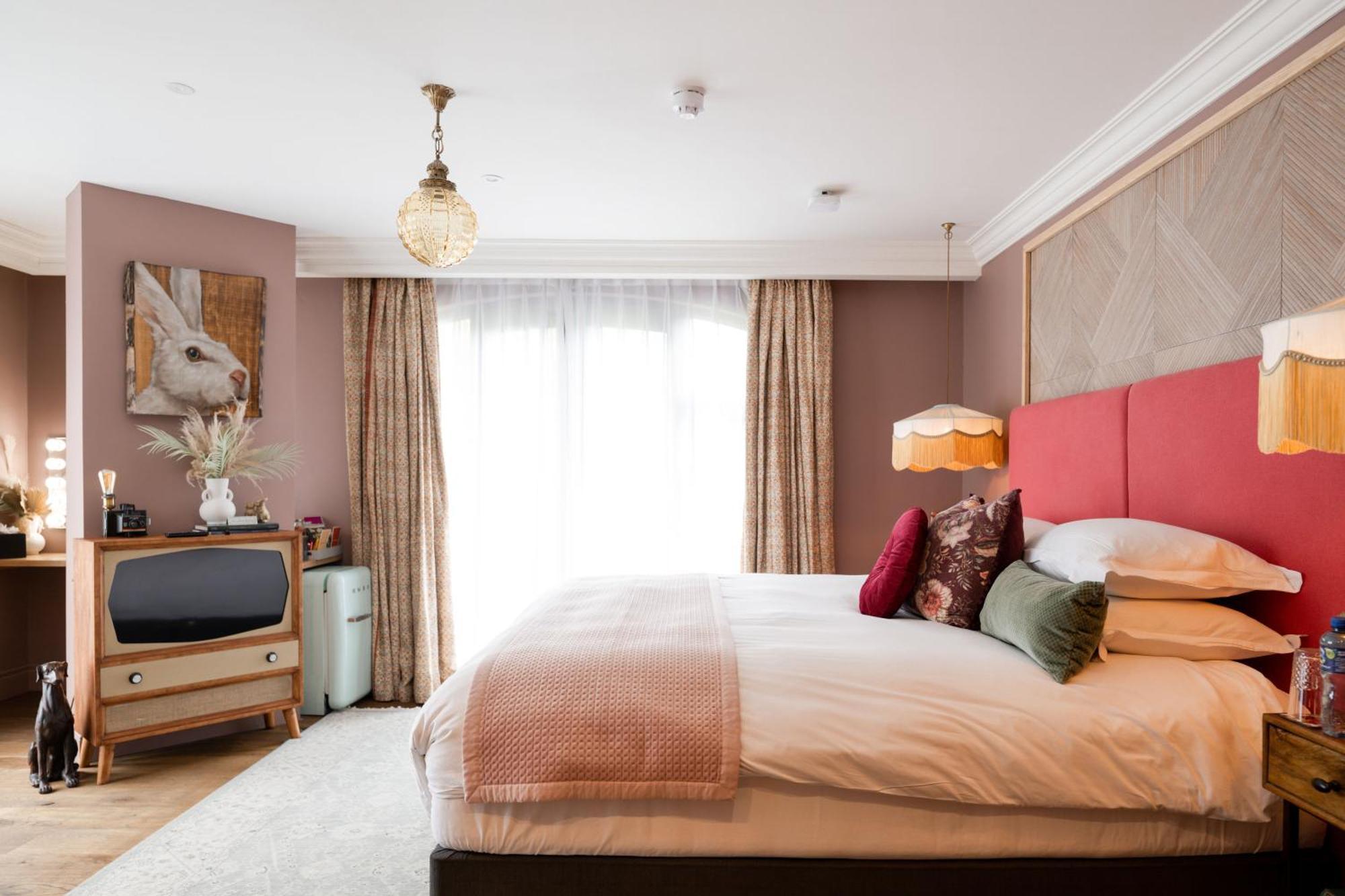 The Rabbit Hotel & Retreat テンプルパトリック エクステリア 写真